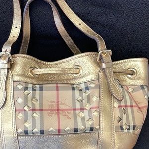 See photos for description :)